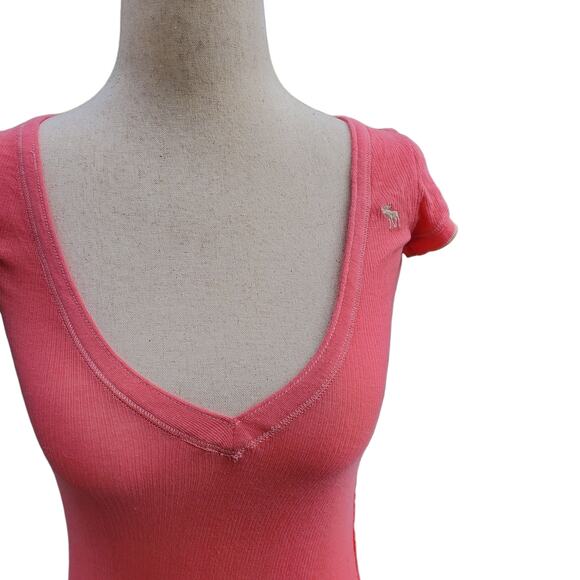 Abercrombie & Fitch Y2k Slim Fit Pink Long T-Shirt - Size Small - Picture 3 of 7